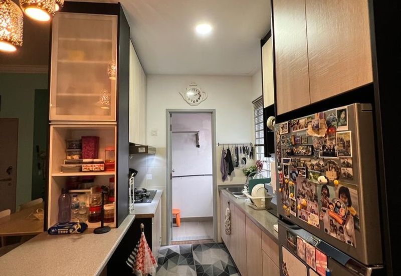 Kiara Court - Nilai Impian