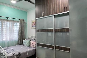 Kiara Court - Nilai Impian