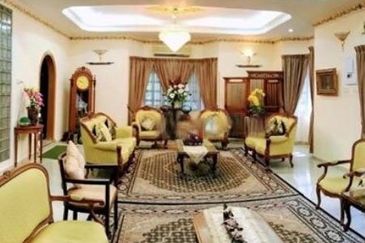 Bungalow 2 Storey Villa Sri Kundor Kg Kundur Hilir, Rembau Large Land Area