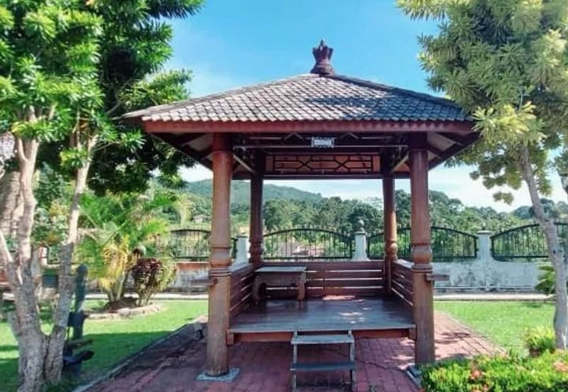 Bungalow 2 Storey Villa Sri Kundor Kg Kundur Hilir, Rembau Large Land Area