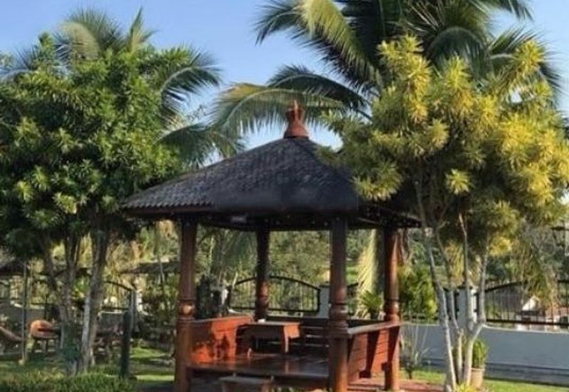 Bungalow 2 Storey Villa Sri Kundor Kg Kundur Hilir, Rembau Large Land Area