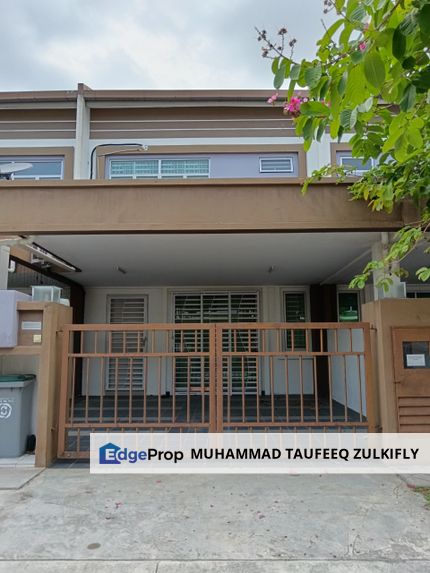 Renovated 5 bedrooms House Taman Nada Alam, Pajam Sell With Fully Furnished Condition, Negeri Sembilan, Mantin