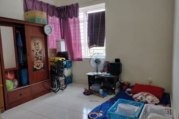 Residensi Warnasari 2