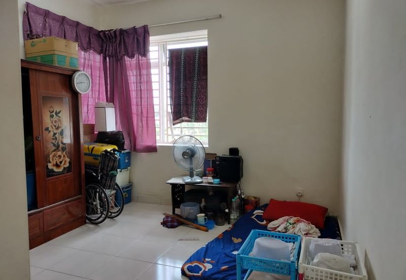 Residensi Warnasari 2