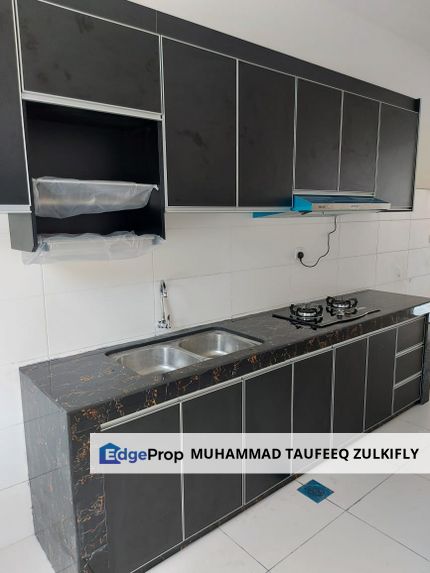 Freehold Non Bumi Lot 2 Storey Hijayu 3 Sendayan With Kitchen Cabinet, Negeri Sembilan, Siliau