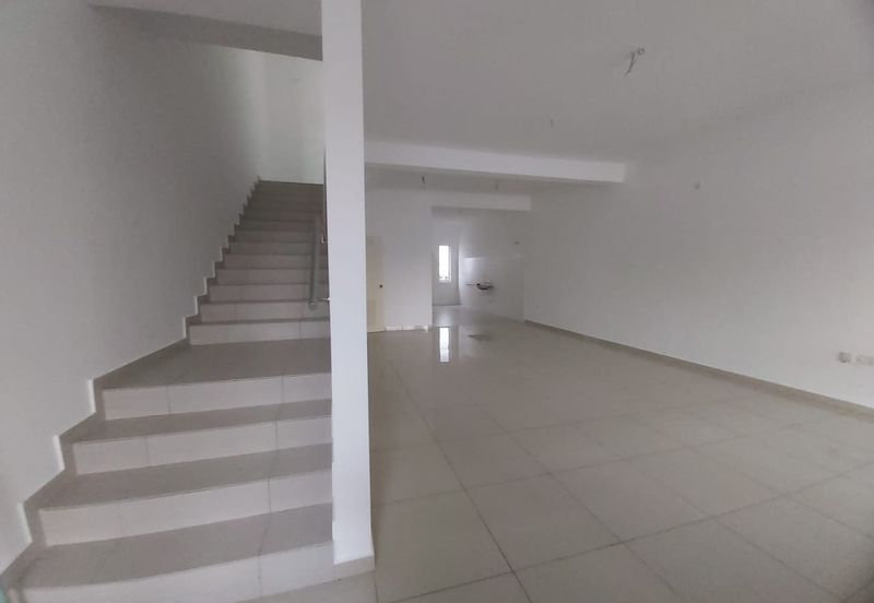 TIARA SENDAYAN (PRECINT 3)