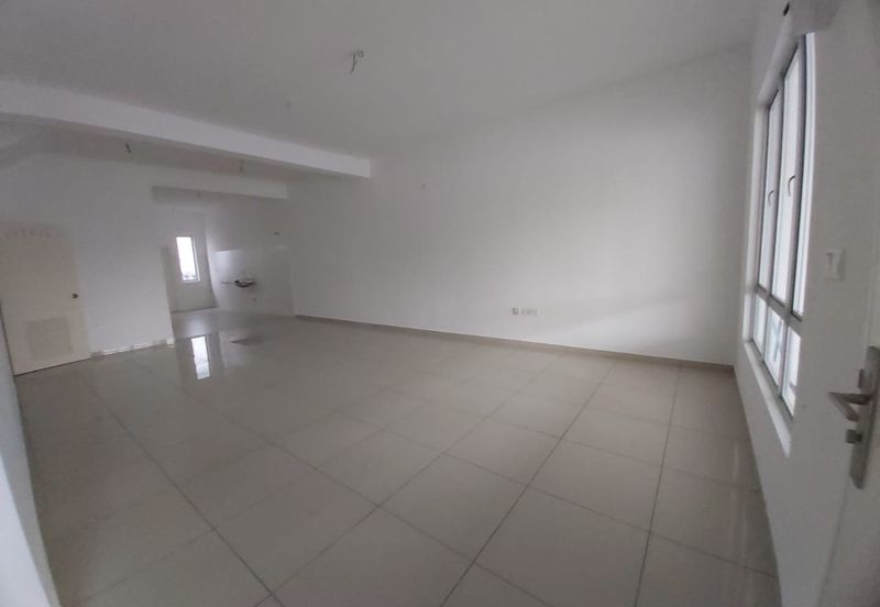 TIARA SENDAYAN (PRECINT 3)