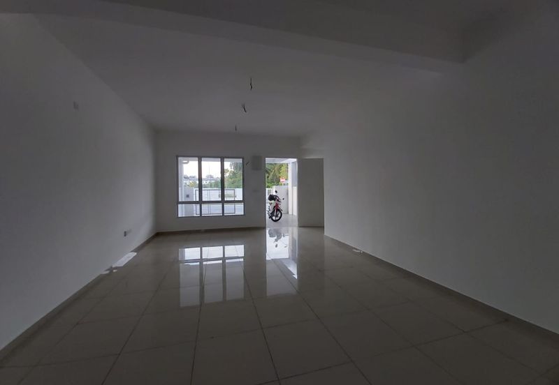 TIARA SENDAYAN (PRECINT 3)