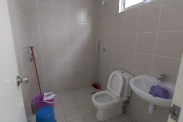 TIARA SENDAYAN (PRECINT 3)