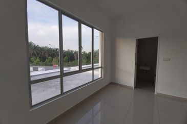 TIARA SENDAYAN (PRECINT 3)