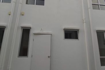 TIARA SENDAYAN (PRECINT 3)