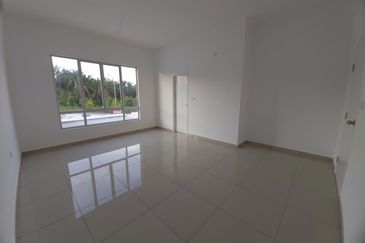 TIARA SENDAYAN (PRECINT 3)