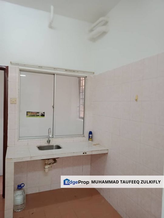 Freehold Walk Up Apartment Pangsapuri Lotus Puchong Prima Vacant Unit, Selangor, Puchong