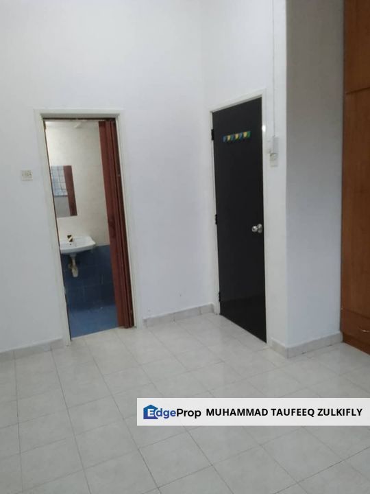 [Unit Termurah] Pangsapuri Lotus Puchong Prima With Kitchen Cabinet + Table Top, Selangor, Puchong