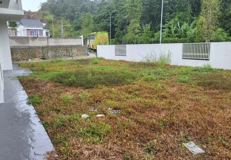 TIARA SENDAYAN (PRESINT 5)