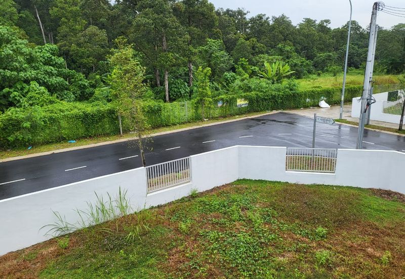 TIARA SENDAYAN (PRESINT 5)