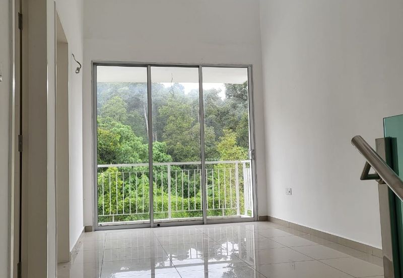 TIARA SENDAYAN (PRESINT 5)