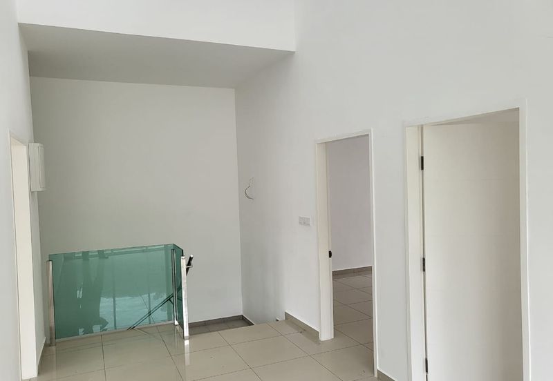 TIARA SENDAYAN (PRESINT 5)