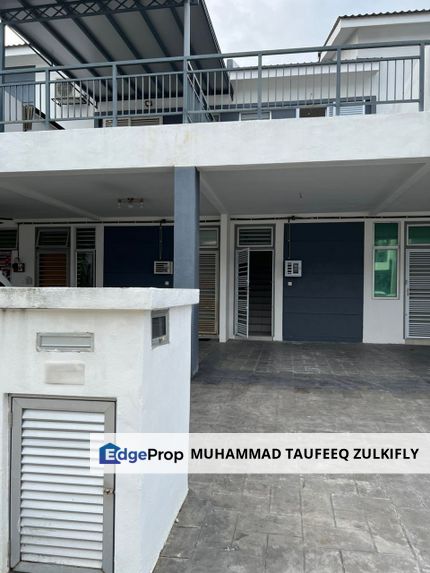 Non Bumi Lot Simfoni Perdana Townhouse Upper Unit With Kitchen Table Top, Selangor, Bandar Puncak Alam
