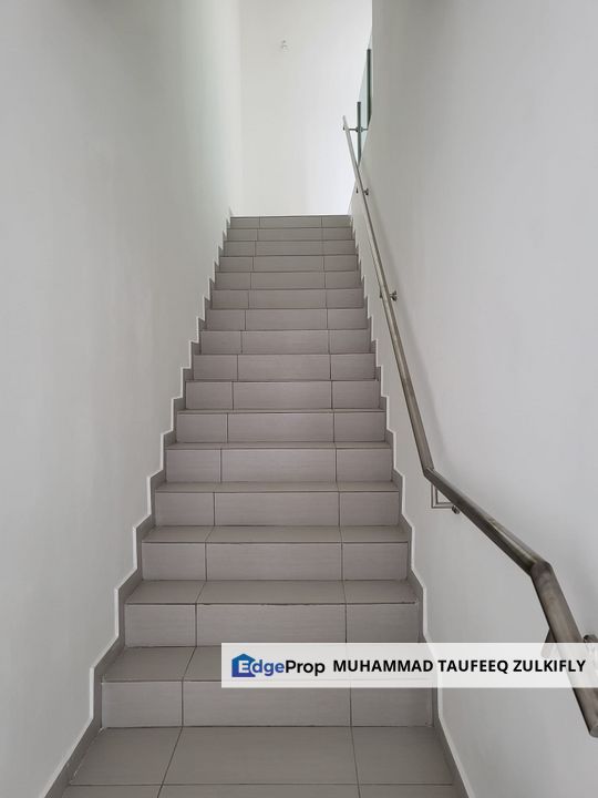 Freehold Non Bumi Brand New Nusari Bayu 2, Bandar Sri Sendayan, Bare Unit, Negeri Sembilan, Seremban