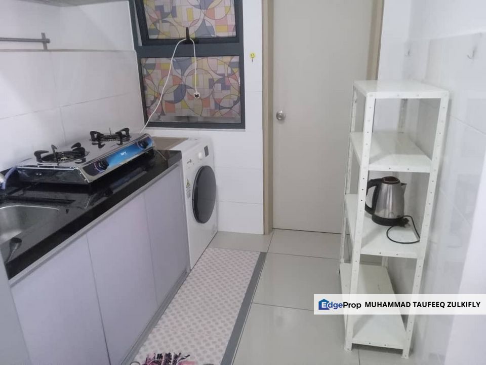 FURNISHED WITH MINOR RENOVATION | Suria Residence, Bukit Jelutong, Strategic Location, Selangor, Bukit Jelutong