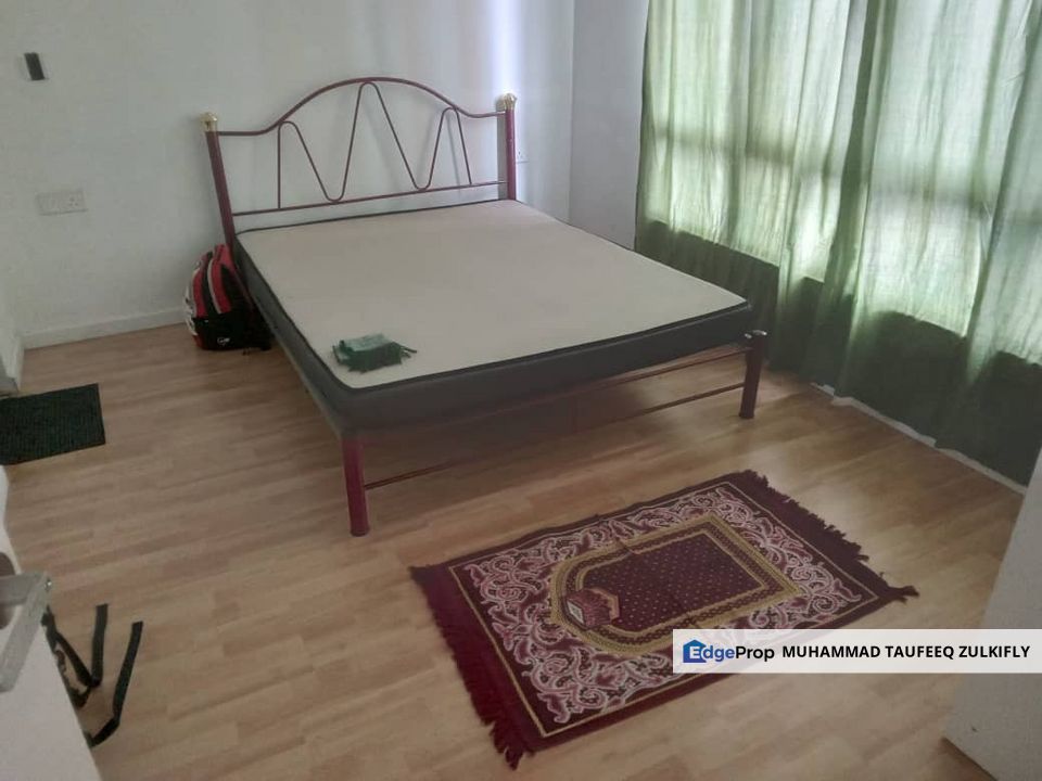 FURNISHED WITH MINOR RENOVATION | Suria Residence, Bukit Jelutong, Strategic Location, Selangor, Bukit Jelutong