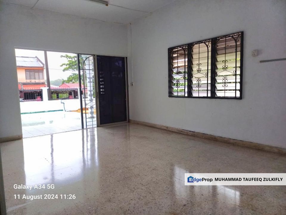 CORNER LOT | BIG LAND AREA | Taman Desa Rasah, Seremban, VAcant House, Negeri Sembilan, Seremban