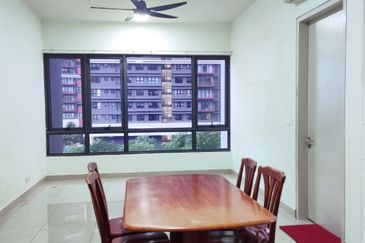 Paloma @ Tropicana Metropark