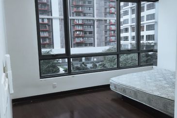 Paloma @ Tropicana Metropark