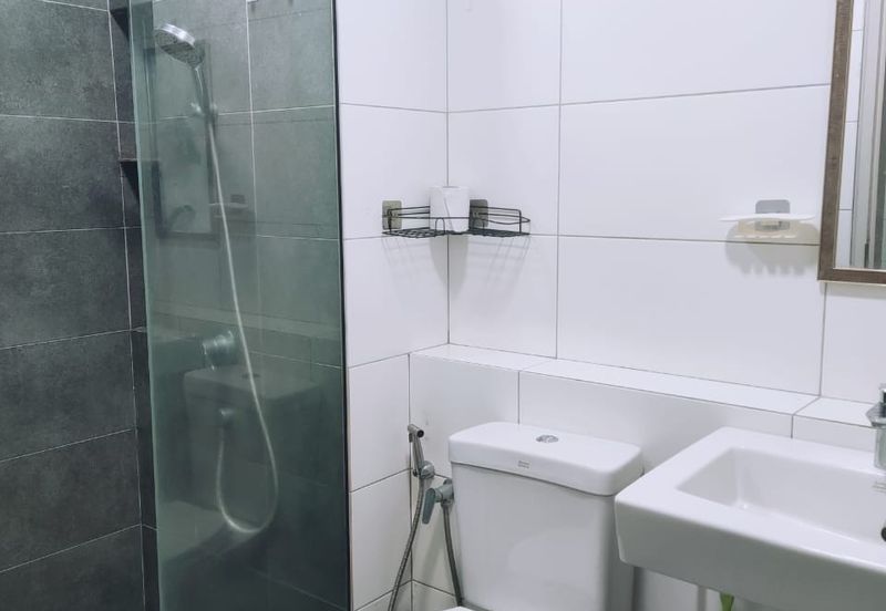 Paloma @ Tropicana Metropark