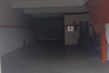 Pusat Niaga Astana Alam 2