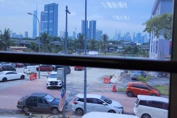 Amber Business Plaza