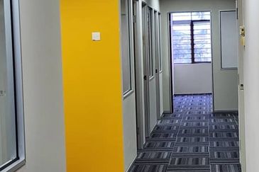 Amber Business Plaza