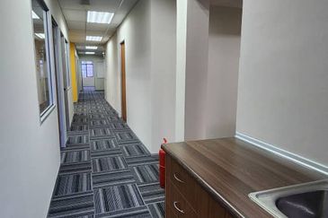 Amber Business Plaza