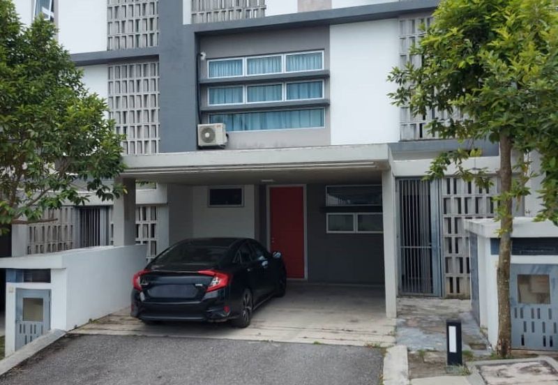 RIMBA RESIDENSI @ RASAH KEMAYAN