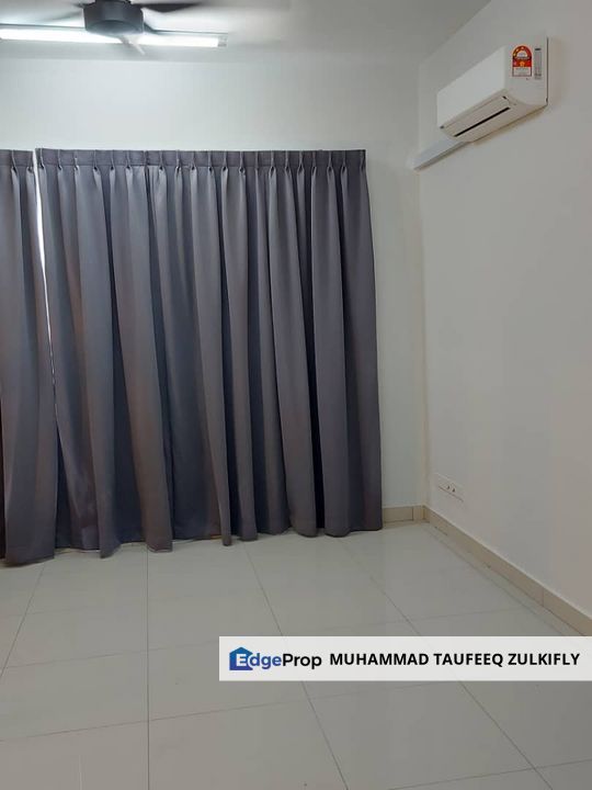 Three Storey Superlink House, Rimba Residensi Seremban, Near Rasah Kemayan, Negeri Sembilan, Seremban