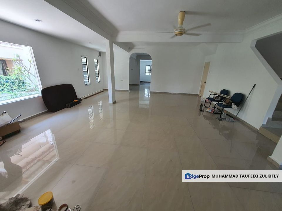 FREEHOLD | NON BUMI | END LOT | RENOVATED | 2 Storey Anggerik Tainia, Kota Kemuning Shah Alam, Selangor, Shah Alam