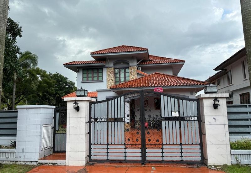 RENOVATED | BUNGALOW | BEAUTIFUL INTERIOR | Ara Damansara, Good Accessibility