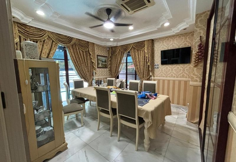 RENOVATED | BUNGALOW | BEAUTIFUL INTERIOR | Ara Damansara, Good Accessibility