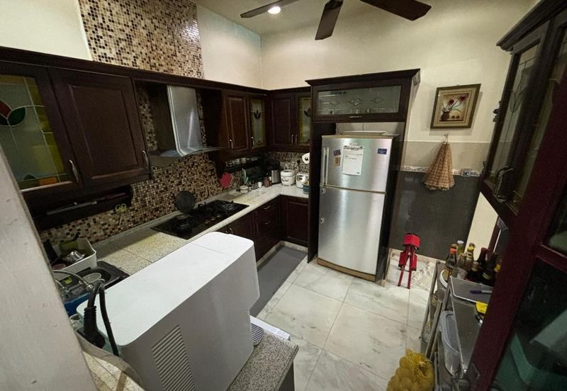 RENOVATED | BUNGALOW | BEAUTIFUL INTERIOR | Ara Damansara, Good Accessibility