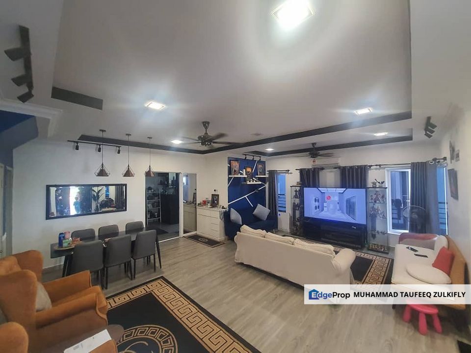 RENOVATED | Semi D Cluster House Depan Tasik Taman Desirang Bayu, Puchong, Selangor, Puchong