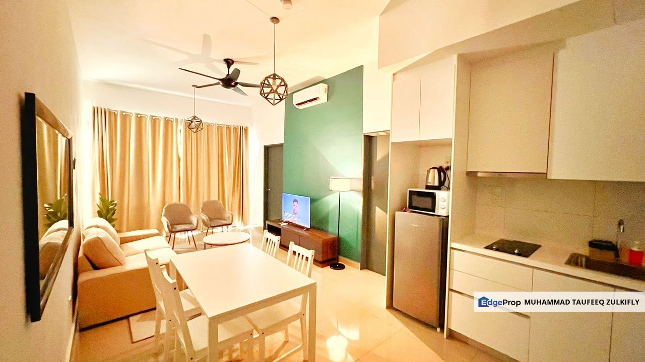 FULLY FURNISHED | Beautiful Unit, Aera Residence, Petaling jaya, Ready Move In, Selangor, Petaling Jaya