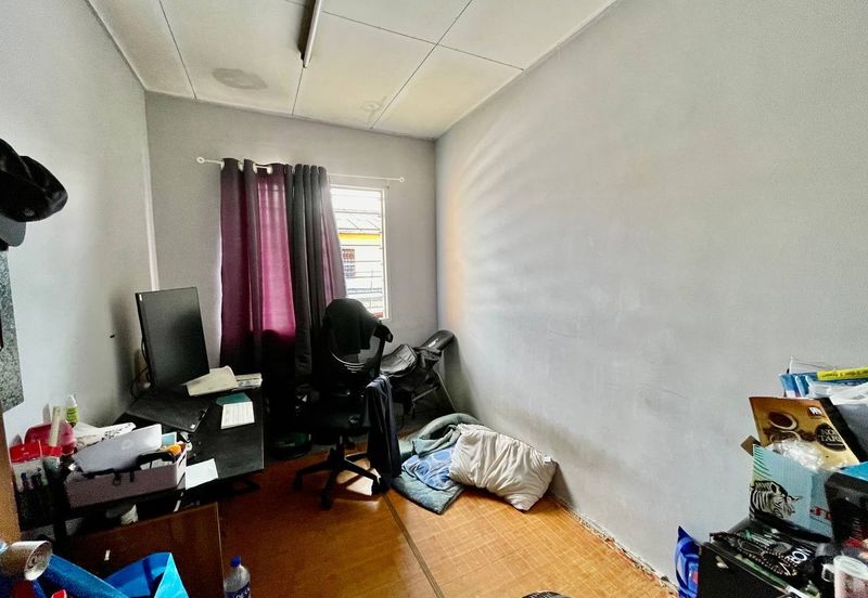 Taman Sungai Kapar Indah