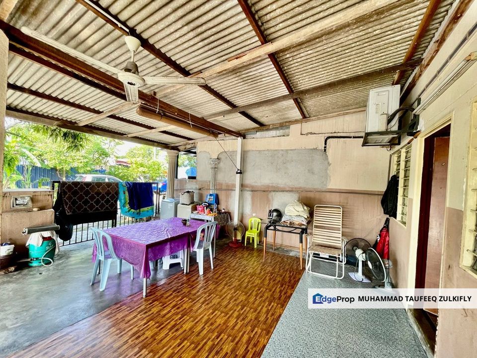 FREEHOLD | Extended Kitchen 2 Storey Taman Sungai Kapar Indah, Meru, Selangor, Kapar 