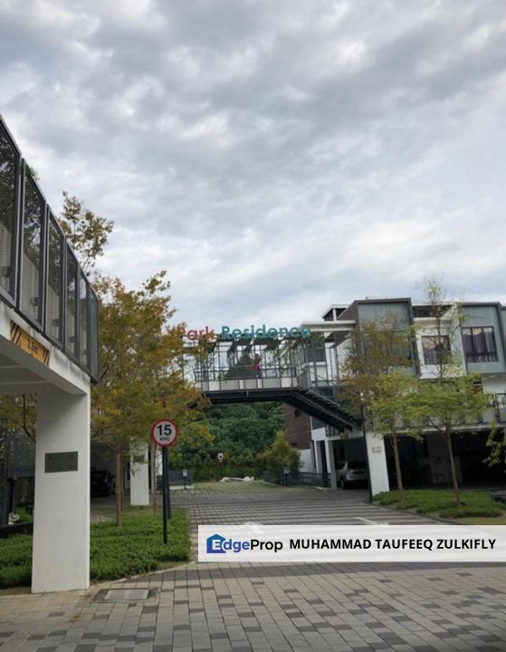 NON BUMI LOT | END LOT | Sunway Eastwood Park Residence, Seri Kembangan, Selangor, Seri Kembangan