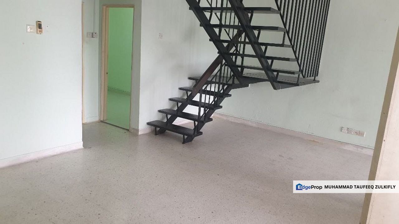 FREEHOLD | NON BUMI | Extended 2 Storey Terrace Taman Sri Muda Seksyen 25 Shah Alam, Selangor, Shah Alam