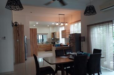 Perdana Lakeview East