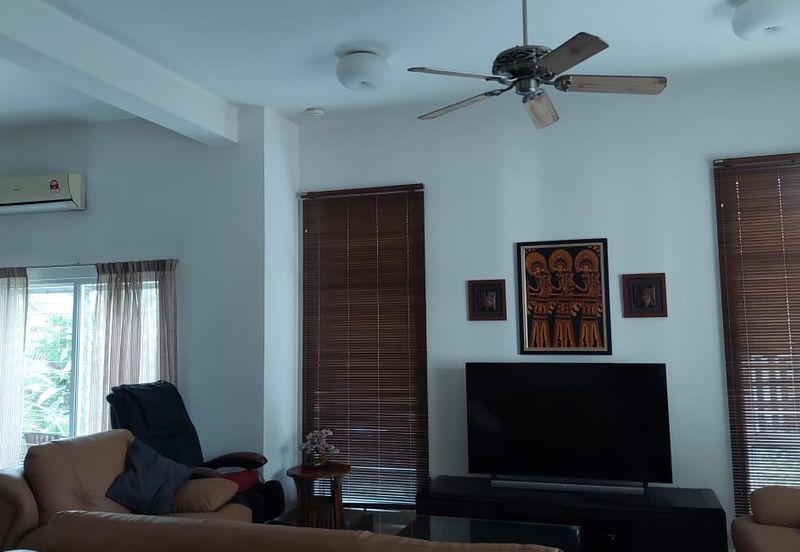 Perdana Lakeview East