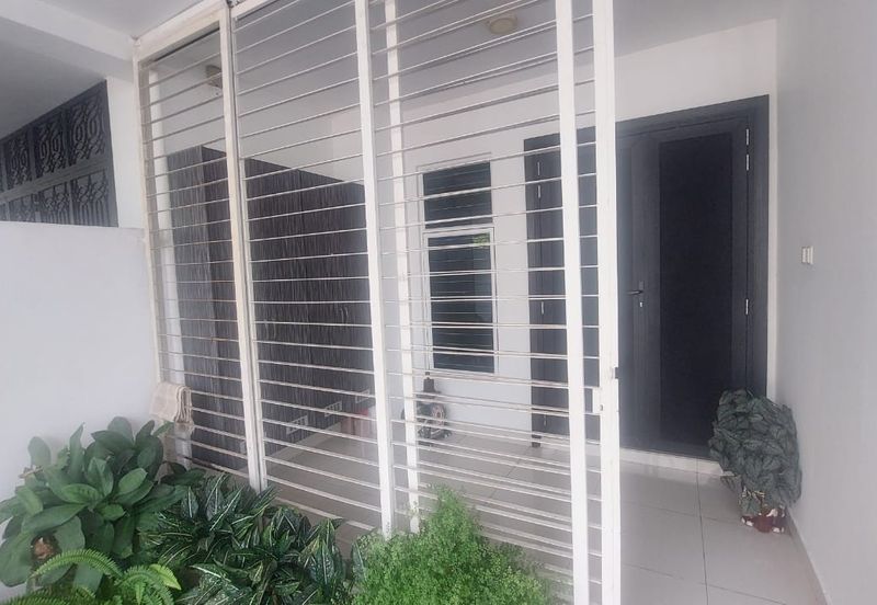 Perdana Lakeview East