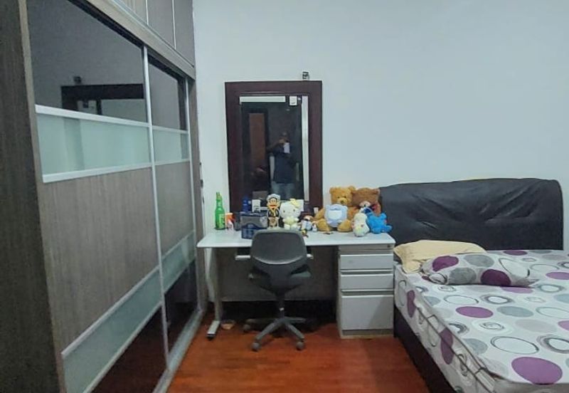 Perdana Lakeview East